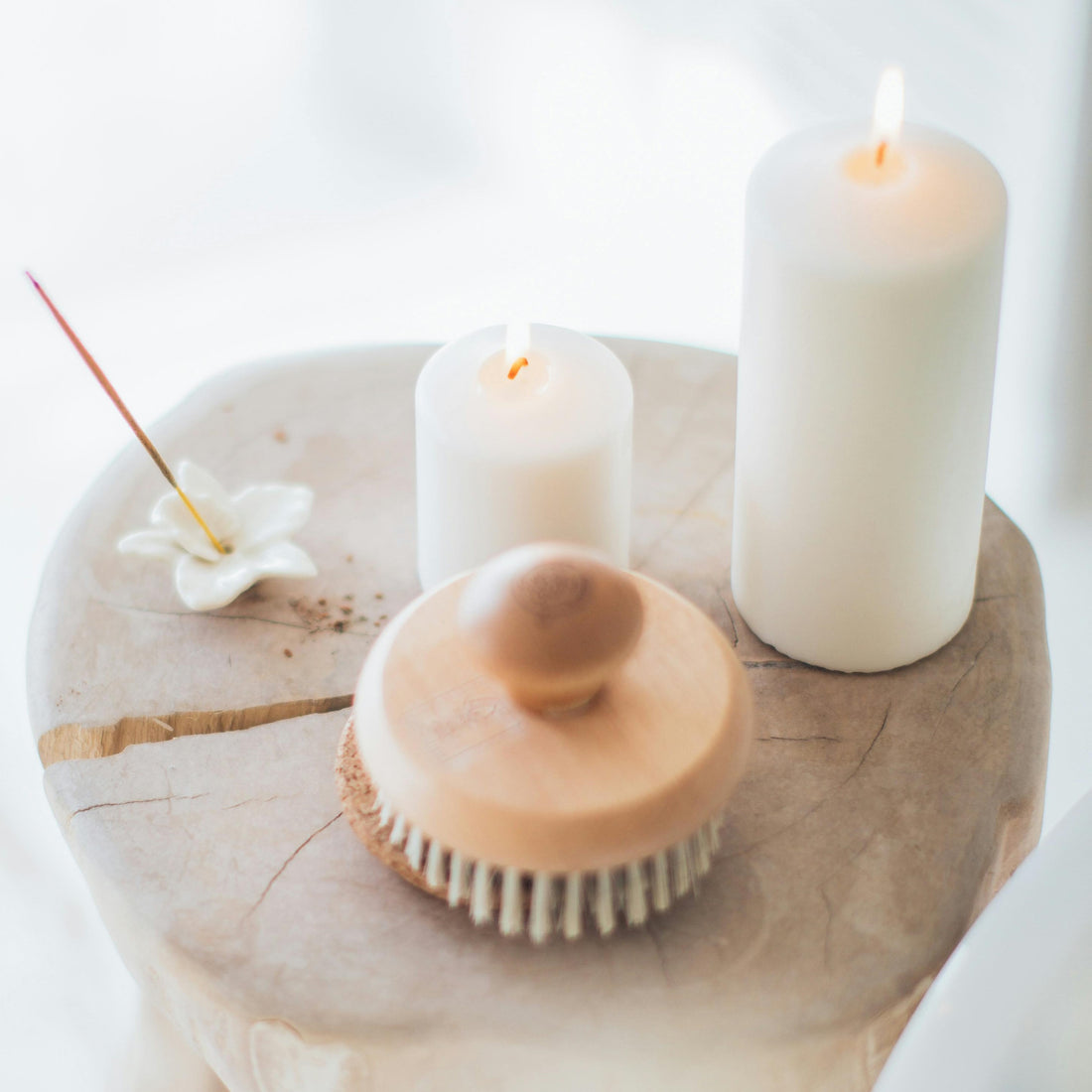 DIY Vanilla-Scented Candles - Perfect December Gift Idea