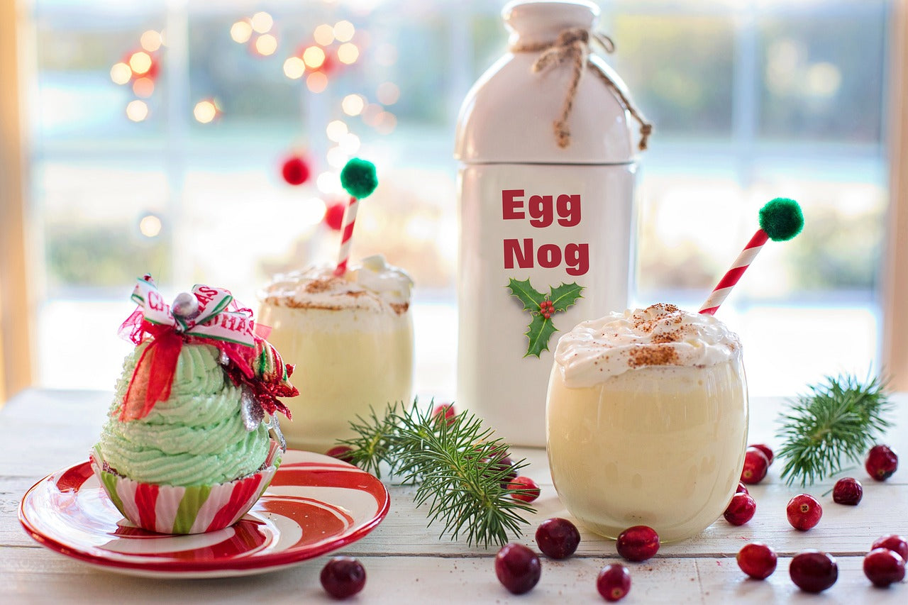 Homemade Eggnog with Vanilla Bean: Holiday Recipe