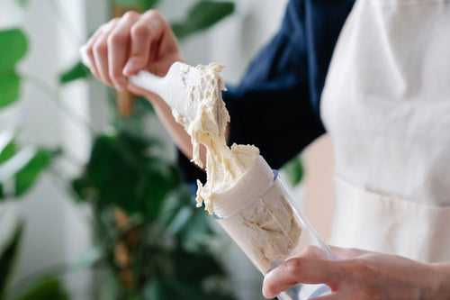 Elevate Your Bakes with This Rich, Silky Vanilla Bean Buttercream: 12 Expert Secrets for Bakery-Quality Frosting