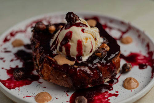 Classic Vanilla Bean Ice Cream with Caramel Twist