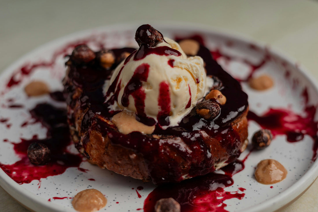 Classic Vanilla Bean Ice Cream with Caramel Twist